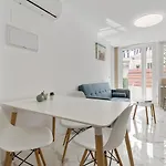 Διαμέρισμα Cozy *
